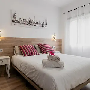 https://casa-mario-suites.adeje-hotels.com
